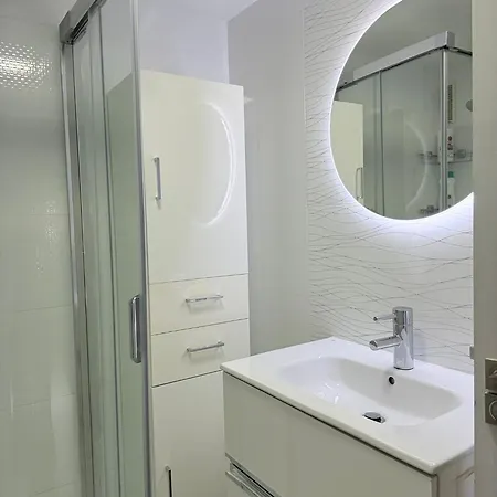 Apartment Iki Pearl Cristianos