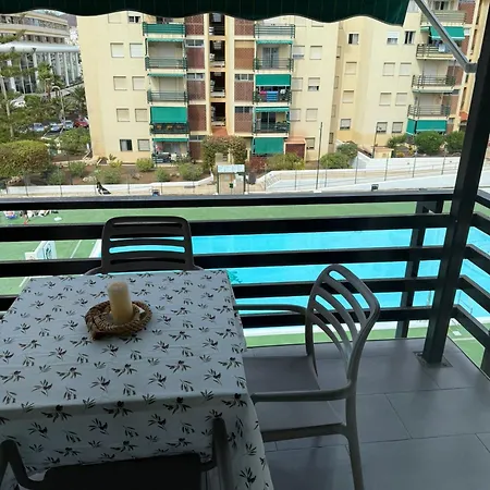 Apartment Iki Pearl Cristianos *