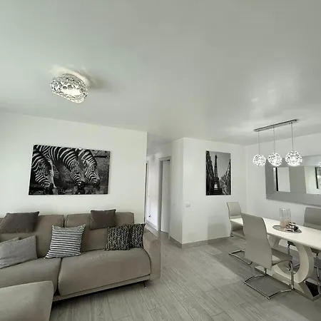 Lägenhet Iki Pearl Cristianos